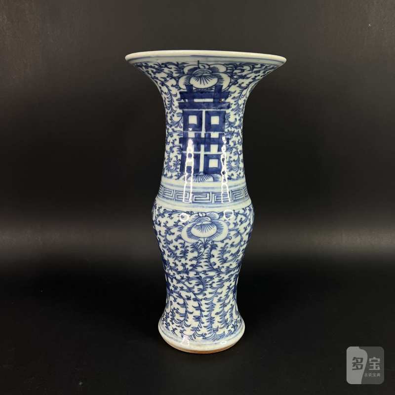 清中期 青花缠枝莲喜字纹花觚 - 图4